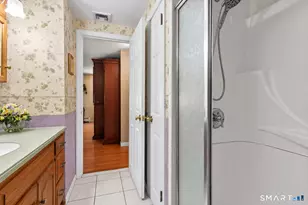 157 Back Ln, Newington, CT 06111 - Photo 16