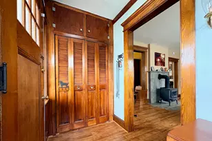 196 Ellsworth St, Bridgeport, CT 06605 - Photo 4
