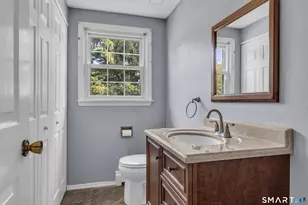 9 Cross Dr, Waterford, CT 06385 - Photo 24