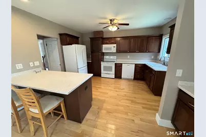 18 Spicer Avenue, Groton, CT 06340 - Photo 10