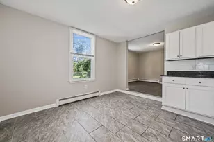 19 Hawkins St, Derby, CT 06418 - Photo 6
