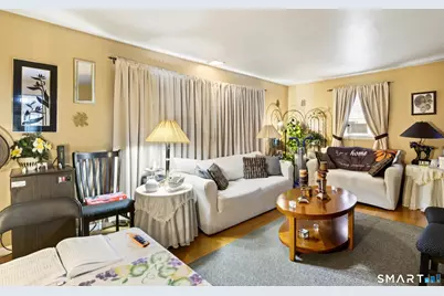 403-405 Indian Avenue, Bridgeport, CT 06606 - Photo 10
