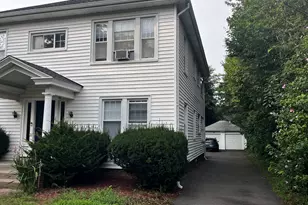 21 Elmwood Rd, New Haven, CT 06515 - Photo 2