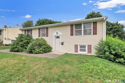 31 Webster Drive, Ansonia, CT 06401 - Photo 4