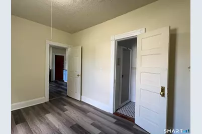 240-242 Washington Street #1N, New Britain, CT 06051 - Photo 6