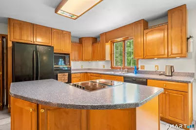 43 Robinhood Drive, Ledyard, CT 06335 - Photo 10
