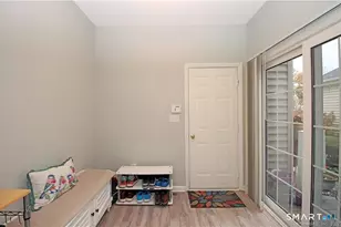 39 Ives St, Hamden, CT 06518 - Photo 6
