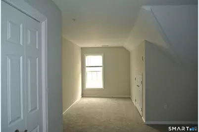 670 Boston Post Road #5, Milford, CT 06460 - Photo 10