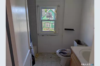 651 Cooke Street, Waterbury, CT 06708 - Photo 8