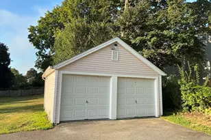35 West St, Cromwell, CT 06416 - Photo 28