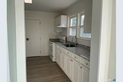 35 West Street, Cromwell, CT 06416 - Photo 2
