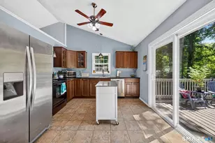 103 Dean Rd, East Lyme, CT 06333 - Photo 14
