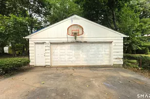 123 Forest St, New Britain, CT 06052 - Photo 6