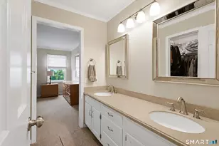 55 Mill Plain Rd, Danbury, CT 06811 - Photo 22