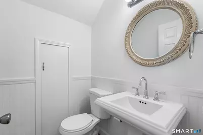 1 Valley Road #202, Stamford, CT 06902 - Photo 12