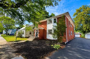 23 Earl St, New Haven, CT 06515 - Photo 2