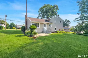66 Bridgeview Pl, Stratford, CT 06614 - Photo 30