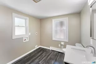 48 Edmond St, Putnam, CT 06260 - Photo 20