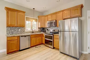 25 Sutton Rd, Rocky Hill, CT 06067 - Photo 14