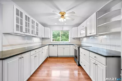 186 Gillies Lane #186, Norwalk, CT 06854 - Photo 6