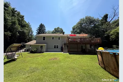 12 Briarwoods Terrace, Trumbull, CT 06611 - Photo 2