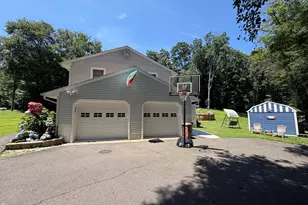 12 Briarwoods Terrace, Trumbull, CT 06611 - Photo 8