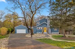 28 Bell Pond Dr, Wethersfield, CT 06109 - Photo 1