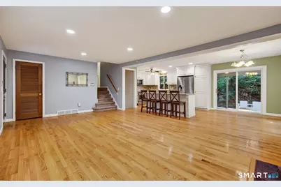 884 Indian Hill Road, Orange, CT 06477 - Photo 4