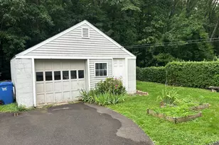 2600 Reservoir Ave, Trumbull, CT 06611 - Photo 2