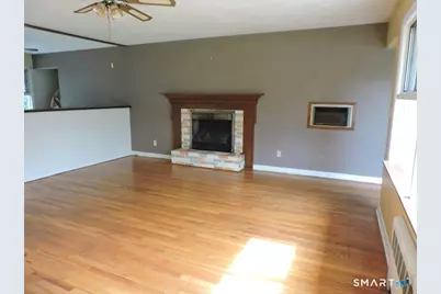 92 Vernon Street, Manchester, CT 06042 - Photo 4