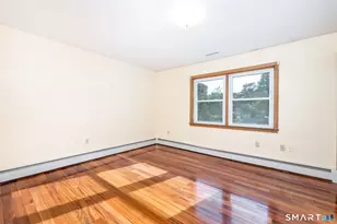 311 N Maple St, Enfield, CT 06082 - Photo 24