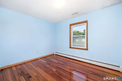 311 North Maple Street, Enfield, CT 06082 - Photo 28