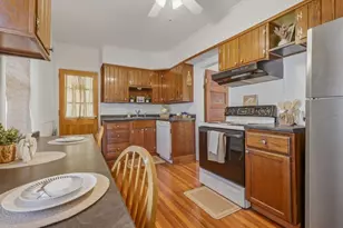 49 Cole St, New London, CT 06320 - Photo 8