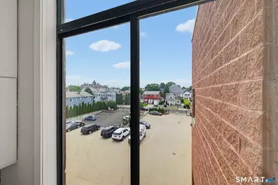 390 Charles Street #301, Bridgeport, CT 06606 - Photo 8