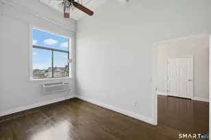 390 Charles St, Bridgeport, CT 06606 - Photo 18