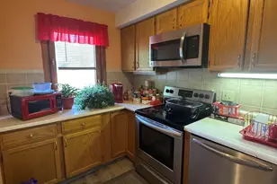 57 Courtland Dr, Groton, CT 06340 - Photo 1