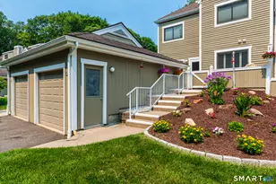 43 Country Walk, Shelton, CT 06484 - Photo 6