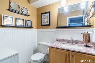 43 Country Walk, Shelton, CT 06484 - Photo 20