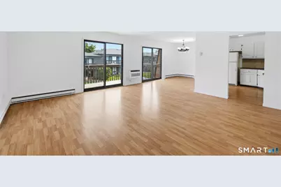 255 Strawberry Hill Avenue #E5, Stamford, CT 06902 - Photo 4