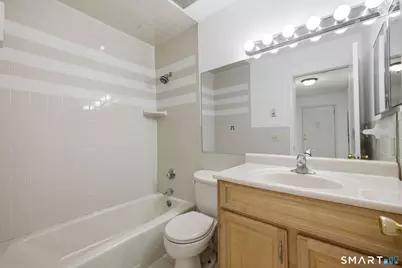 255 Strawberry Hill Avenue #E5, Stamford, CT 06902 - Photo 20