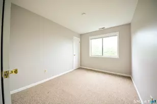 31 Stuart Ave, Norwalk, CT 06850 - Photo 12