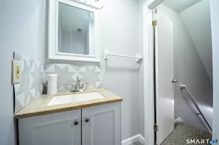 31 Stuart Ave, Norwalk, CT 06850 - Photo 22
