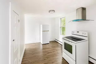 288 Blue Hills Ave, Hartford, CT 06112 - Photo 8