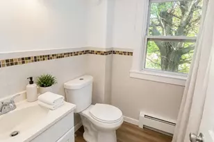 288 Blue Hills Ave, Hartford, CT 06112 - Photo 14