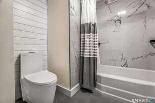 162 Forest St, Hamden, CT 06518 - Photo 18