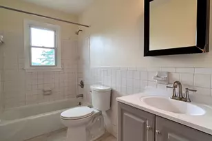 65 Donna Dr, New Haven, CT 06513 - Photo 16