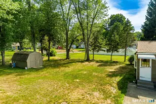 3 Arrow St, Enfield, CT 06082 - Photo 6