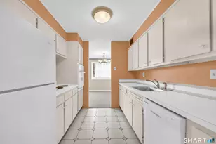 893 Farmington Ave, West Hartford, CT 06119 - Photo 12