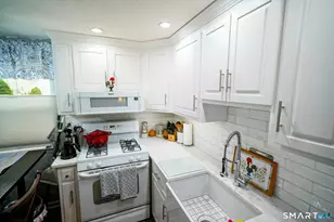87 New Hampshire Dr, New Britain, CT 06052 - Photo 10