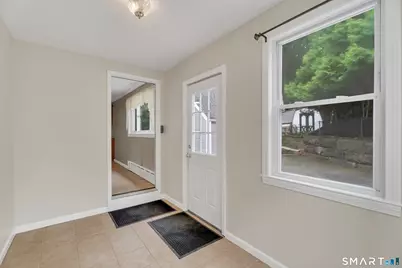 599 Laurel Street, East Haven, CT 06512 - Photo 4